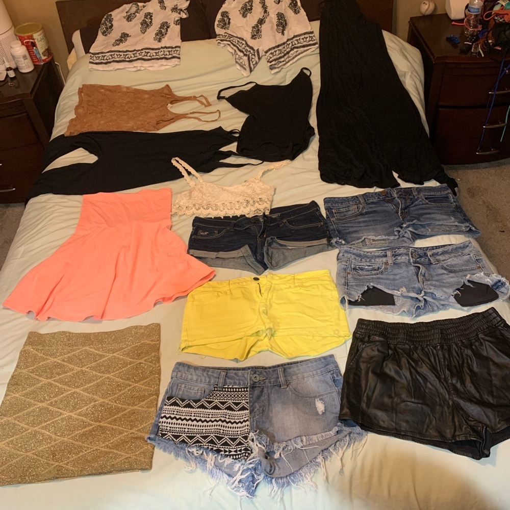Hollister jeans, A.E shorts, shirts, V.S bathing suits, Nike shirt, scarfs